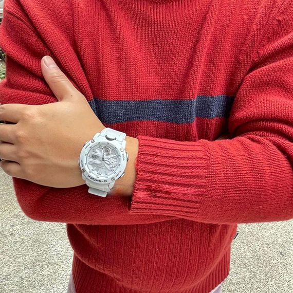 Наручные часы Casio GA-2000S-7A