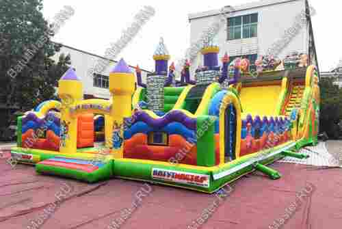 Надувной комплекс "Средневековье" 20*8*8 м