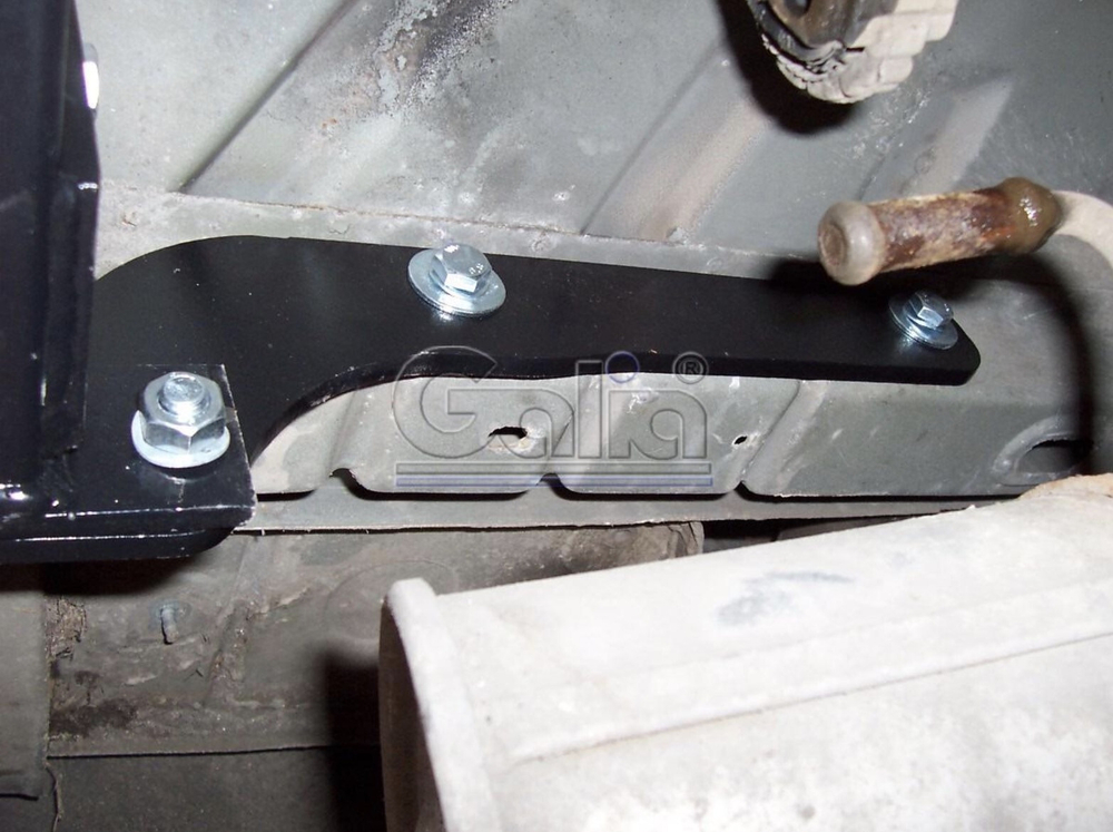 Фаркоп оцинкованный Galia P027A для Peugeot 406 седан 1995-2004(паспорт и сертификат в комплекте)(без электрики)