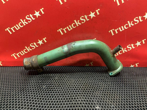 Патрубок системы охлаждения