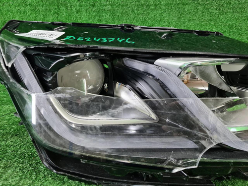 Битая Фара правая Geely Coolray (19-23) галоген