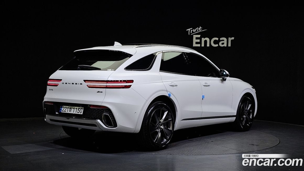 Genesis GV70 2.5T Бензин AWD (04.2023)