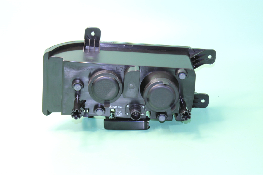 Фара КамАЗ левая с ДХО