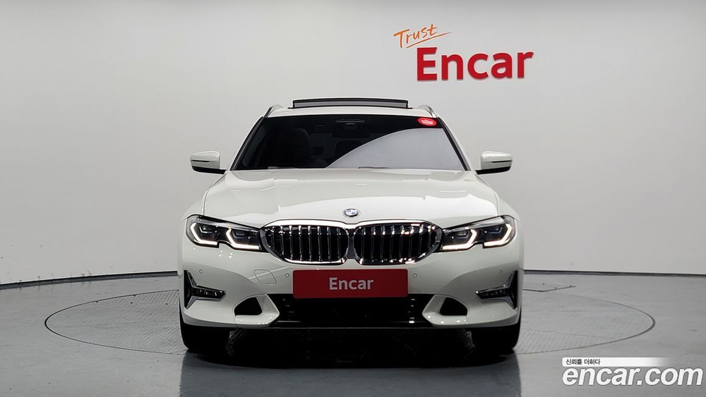 BMW 3 Series (G20) 320i Touring Luxury (09.2022)