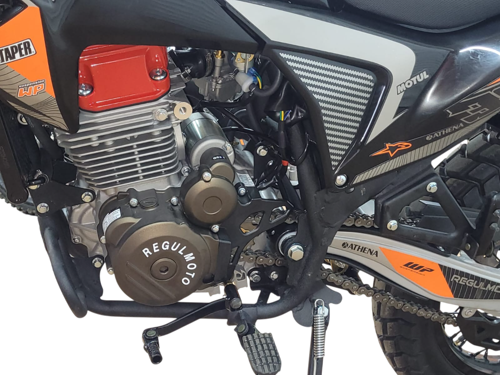 Мотоцикл Regulmoto TE 4 valve oil Черный/ оранжевый
