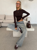 Лонгслив облегающий шоколадный