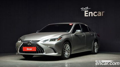 Lexus ES300h 7 Generation Luxury Plus (09.2022)