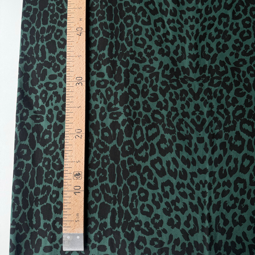 Джинса хлопковая Лео (зелёный фон)