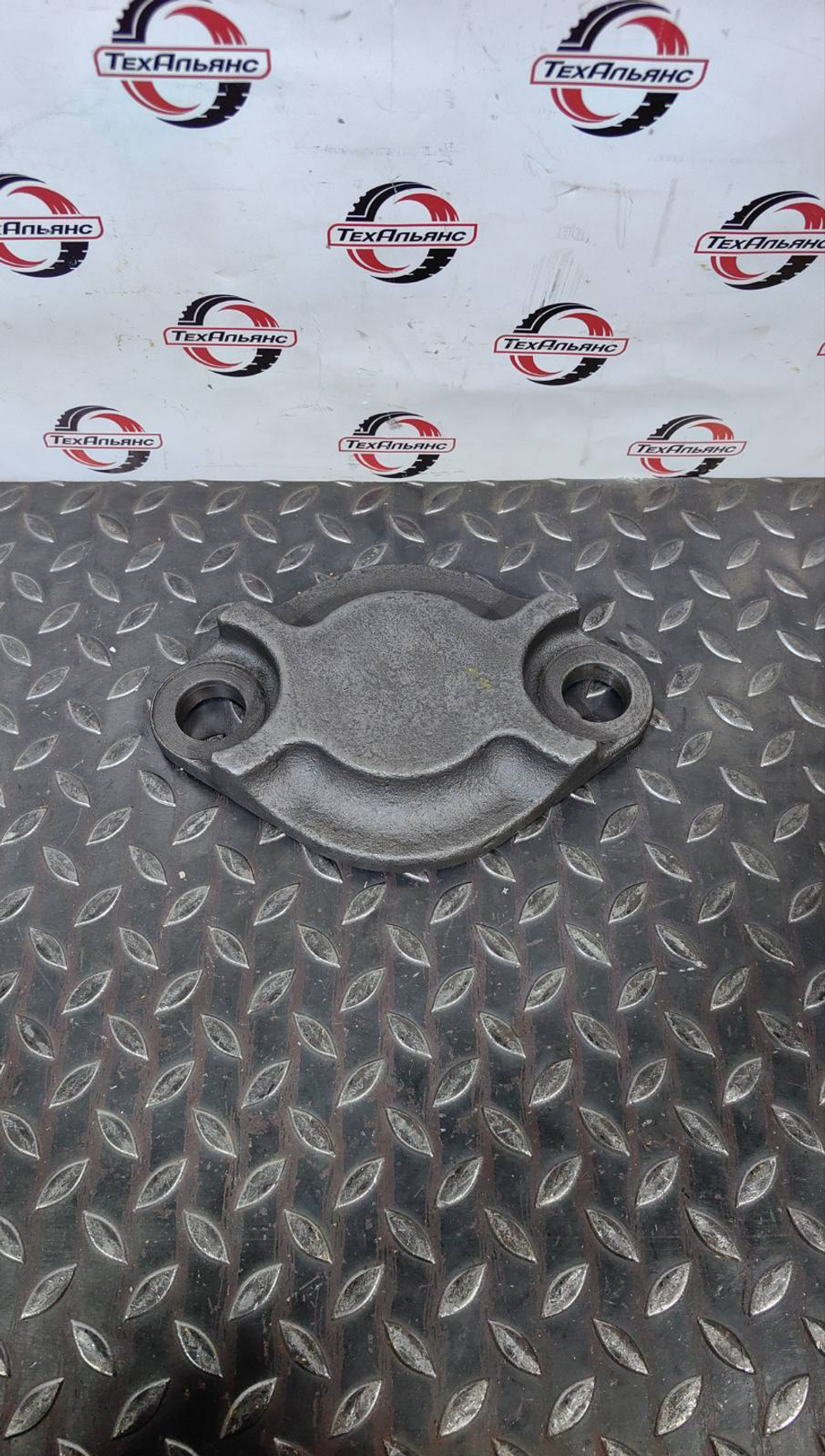 Крышка 9P-7823