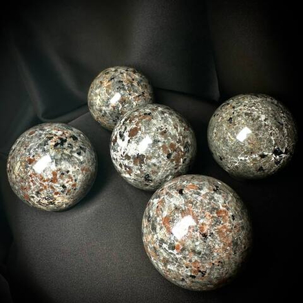 Йооперлит (Шар)