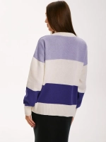 Джемпер в полоску