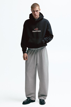 PULL&BEAR Толстовка с капюшоном Guns N' Roses, антрацитово-серый