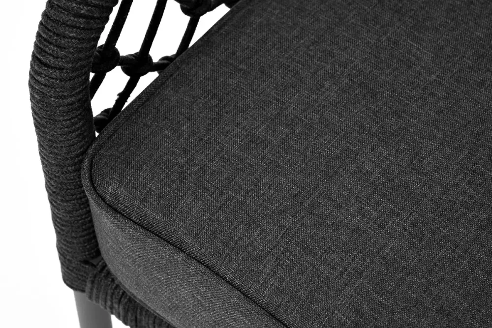 "Канны" диван 2-местный плетеный из роупа (узелки), каркас алюминий темно-серый (RAL7024) муар, роуп темно-серый круглый, ткань темно-серая 027