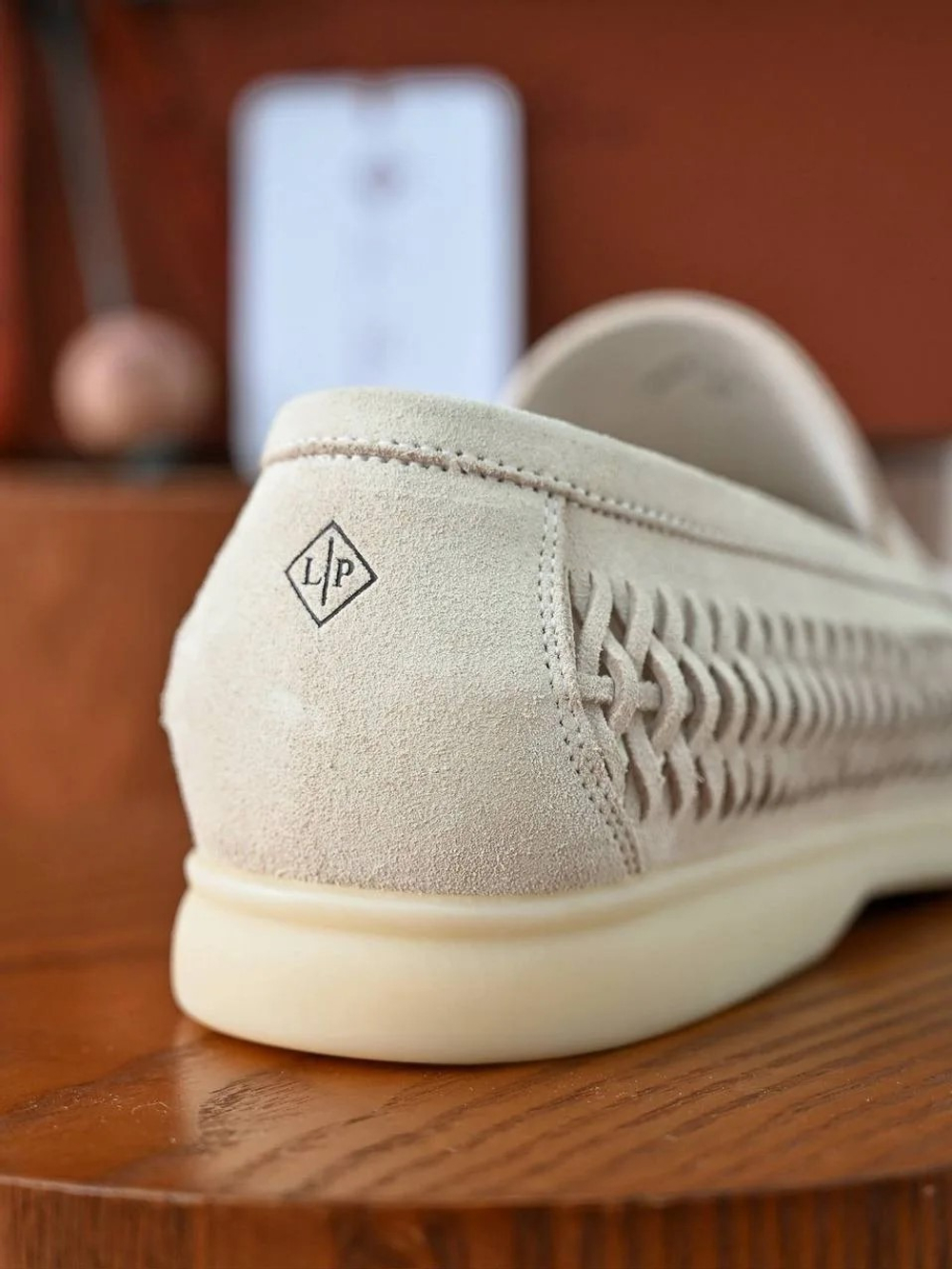 Светло-бежевые лоферы Loro Piana Summer Walk с плетением по периметру