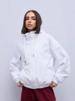 Ветровка с капюшоном