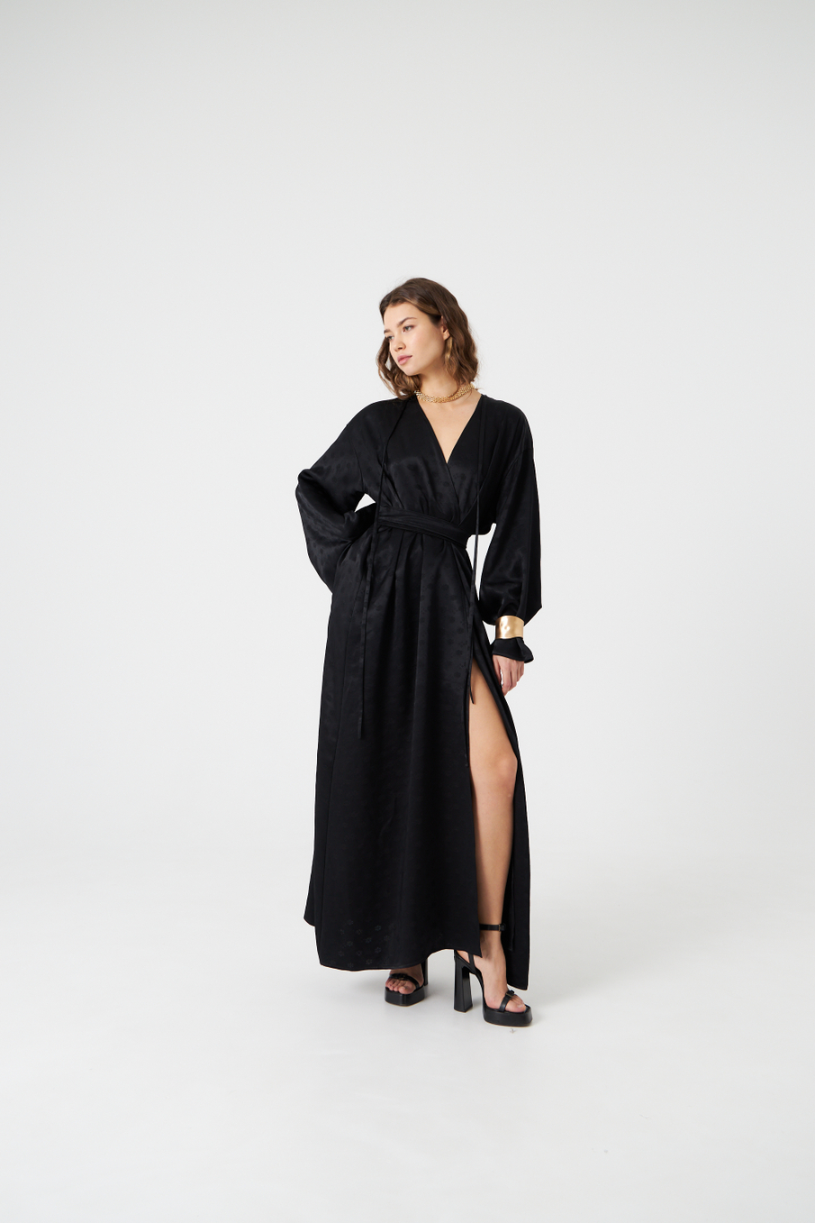 Платье свободное с поясом