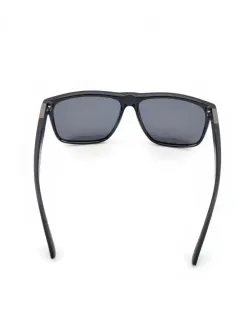 Солнцезащитные очки с поляризацией