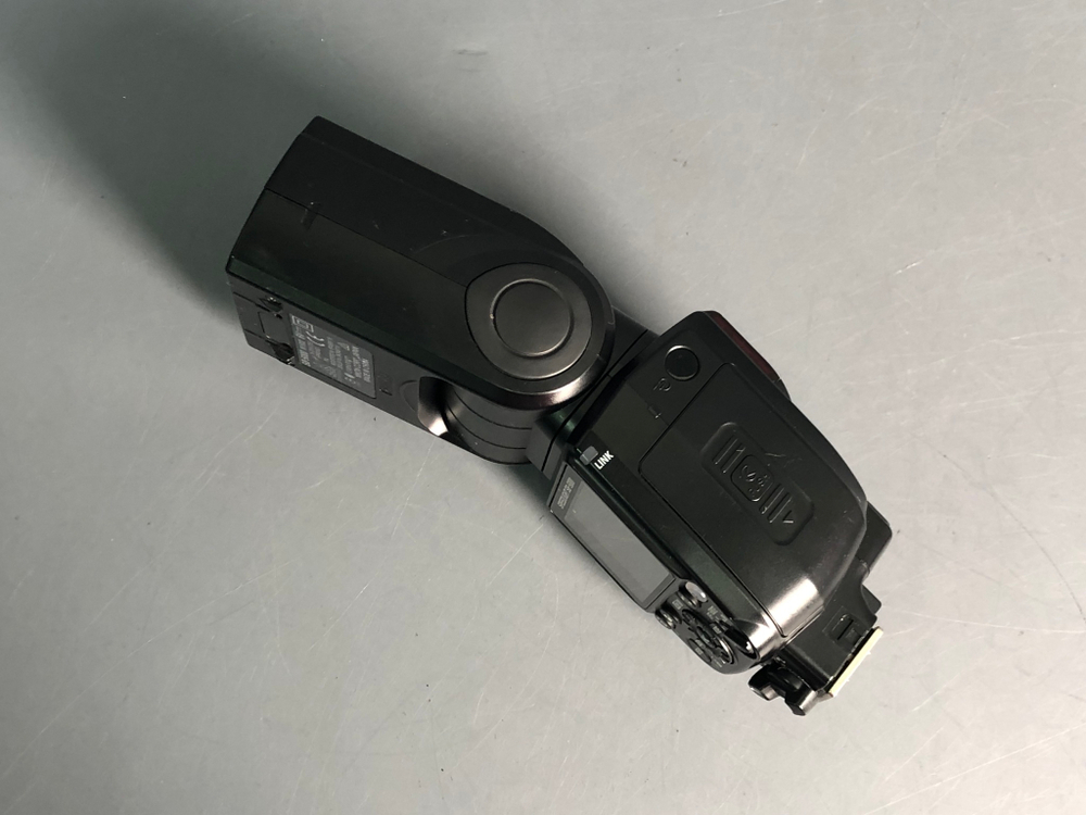 Nikon Speedlight SB-5000