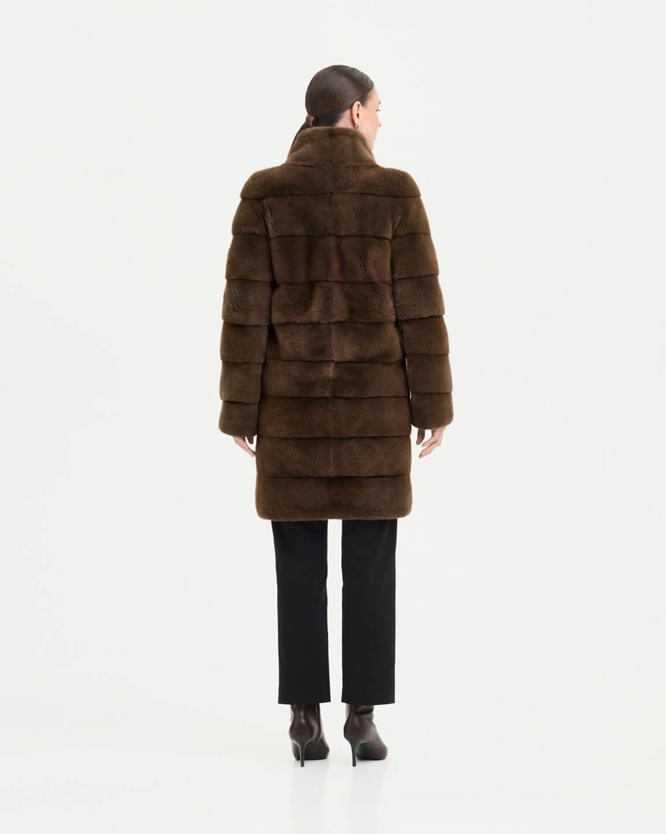 Шуба из меха норки