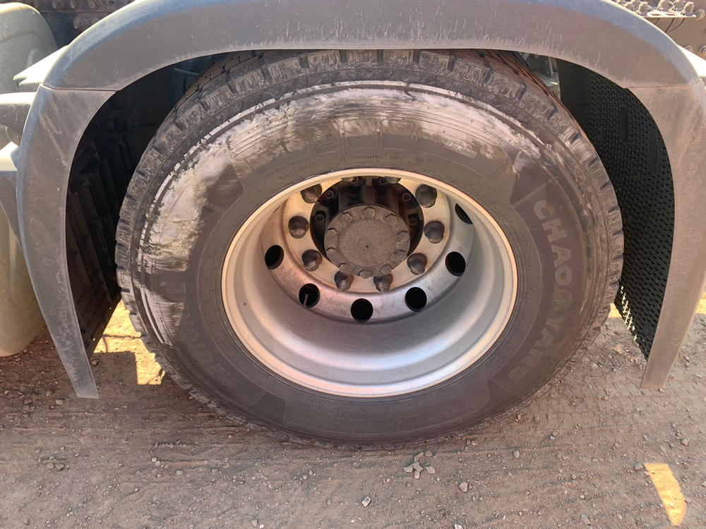Shacman (Shaanxi) SX* 4x2 Седельный тягач SX418843381 (Дизельный, 12,5 л, 544 л.с., АТ)