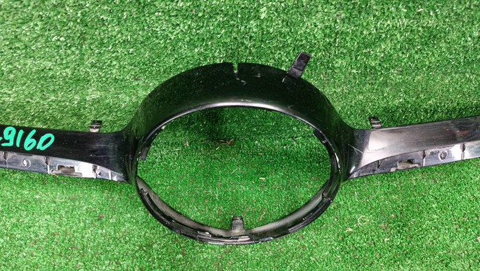 Накладка решетки радиатора Mercedes C w205 (18-23)