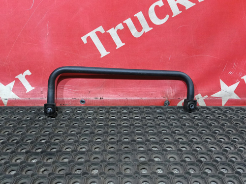 Поручень кабины правый задний 2019 г.
