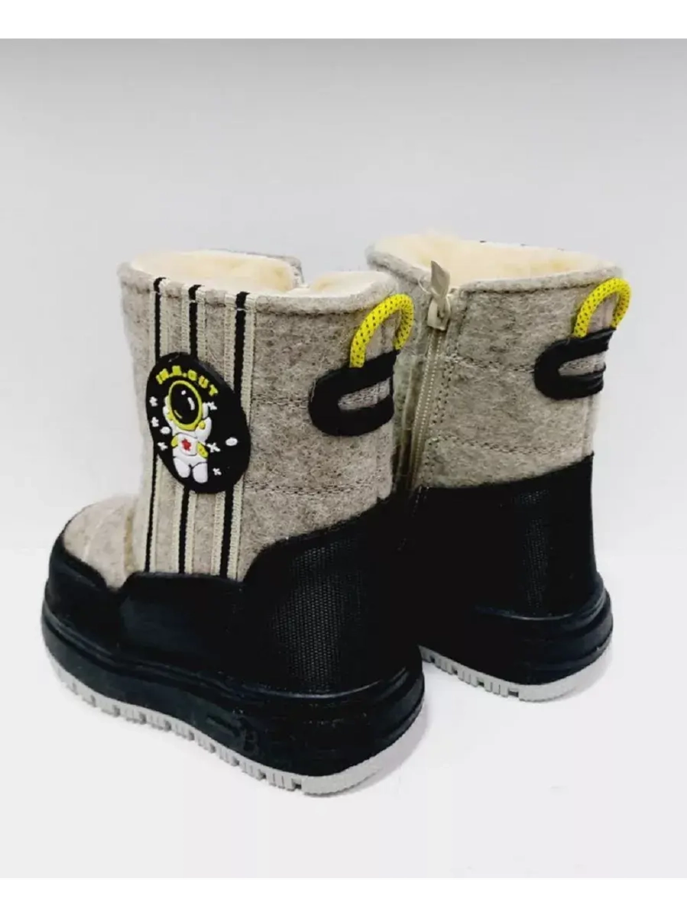 Детские валенки войлок новинка.