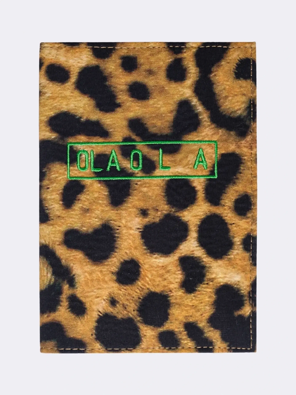 Обложка для паспорта с зеленой вышивкой OLA OLA