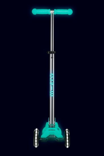 Самокат Maxi Micro Deluxe Glow (светящийся) LED зеленый мармелад Дисконт