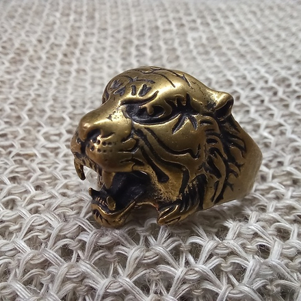 Кольцо. Тигр