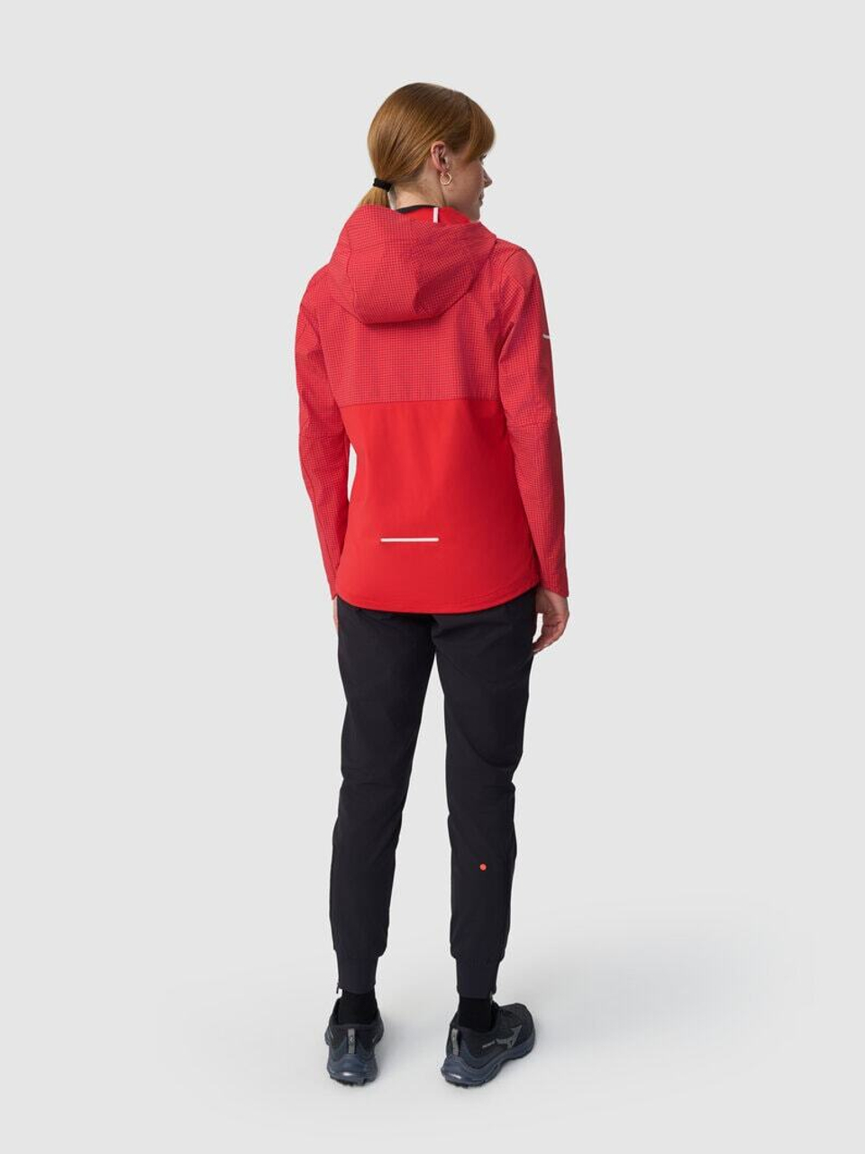 Зимняя беговая куртка GRI Маяк 3.0 женская красная