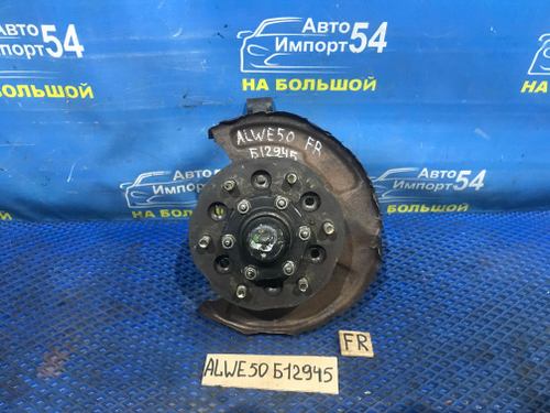 Ступица передняя правая NISSAN ELGRAND 1997-2002