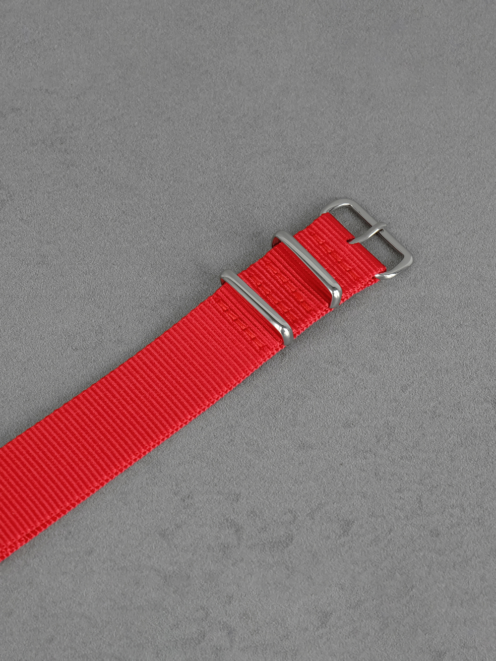 Nato Strap - нейлоновый ремешок для часов