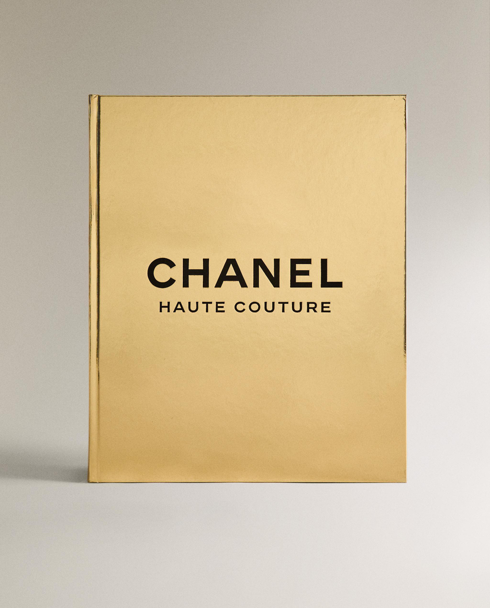 Chanel Haute Couture by Sofia Coppola. Фотоальбом о высокой моде Chanel (на английском языке)