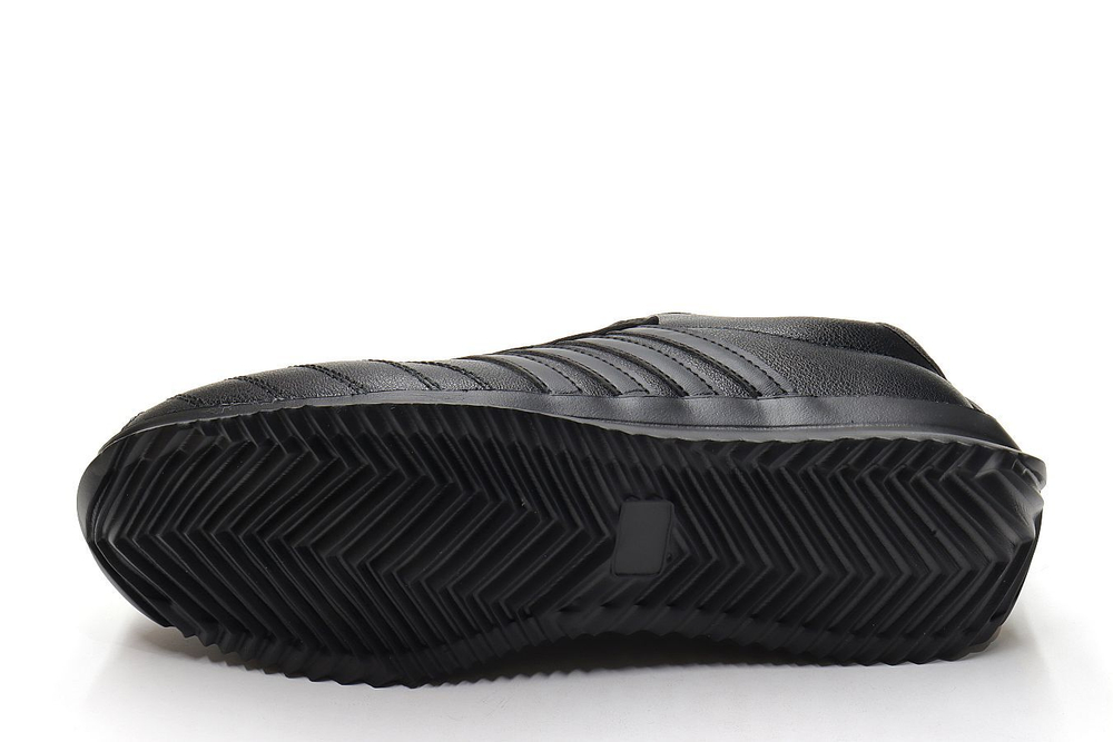 Кроссовки (41-46)р. / шт. 289/10