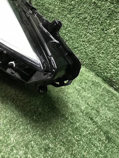 Фара правая Lexus RX 4 (2019-2022) LED