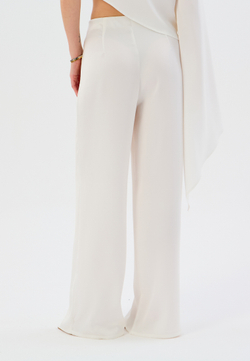 Брюки летние на резинке белые