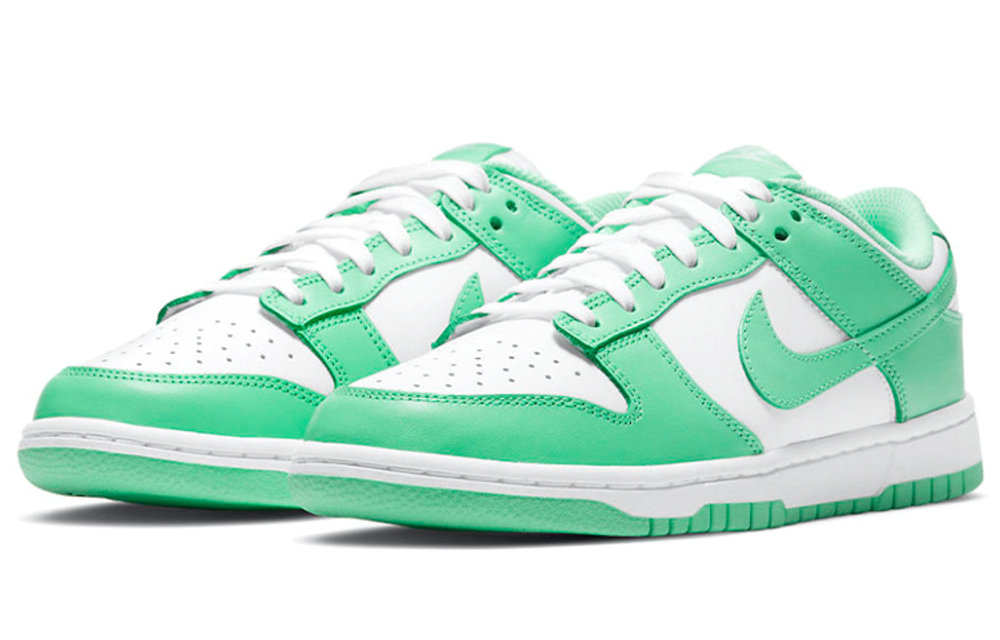 Кроссовки Nike Dunk Low Green Glow (Женская размерная сетка)