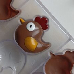 342 | Форма для шоколадных изделий "Курочка" (275*175 мм)