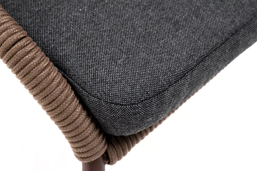 "Милан" стул плетеный из роупа, каркас алюминий коричневый (RAL8016) шагрень, роуп коричневый круглый, ткань темно-серая 019