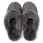UGG Mens Slippers Scufette Grey
