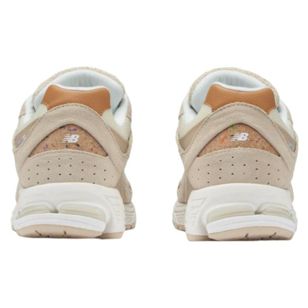 Кроссовки New Balance NB 2002R, M2002RSC