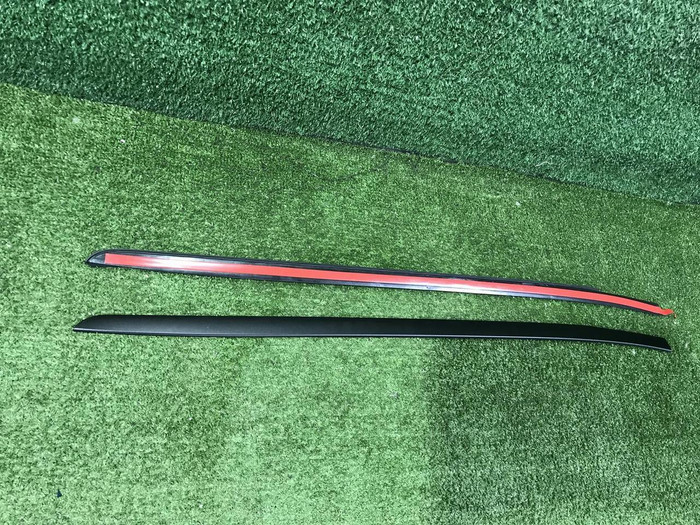 Накладка стойки лобового стекла левая BMW X5 F15 (2013-2018)