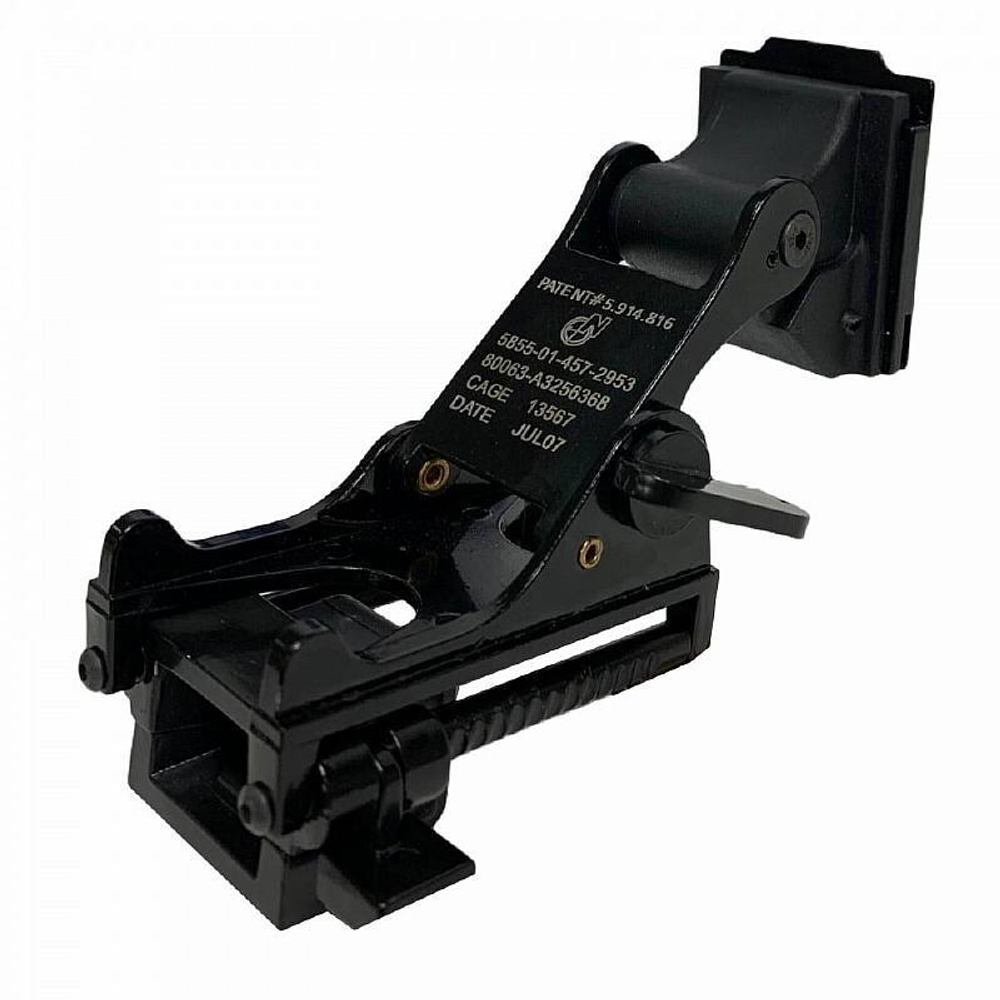 Кронштейн для монтажа прибора ночного видения на шлем