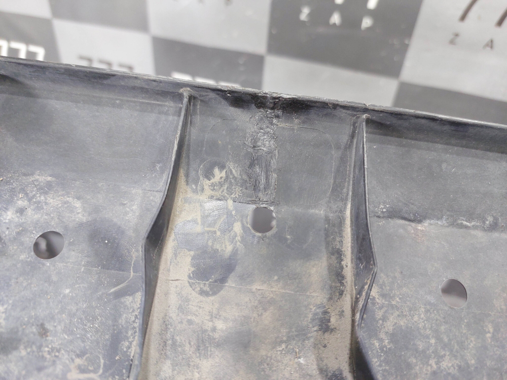 Кронштейн переднего бампера Toyota RAV4 V (XA50) 18-нв Б/У Оригинал 5261842080