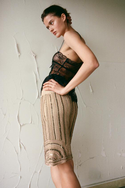 ZARA ШОРТЫ С БУСИНАМИ И ПАЙЕТКАМИ, БЕЖЕВЫЙ