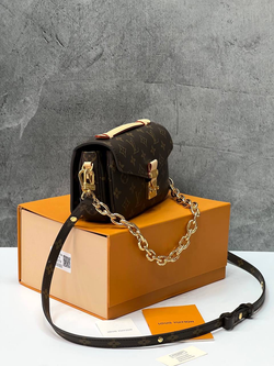 Сумка Louis Vuitton Pochette Métis East West