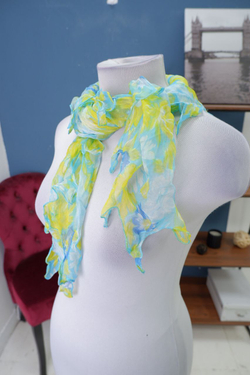 Шарф шелковый