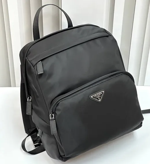 Рюкзак Prada Re-nylon и сафьяновой кожи, черный