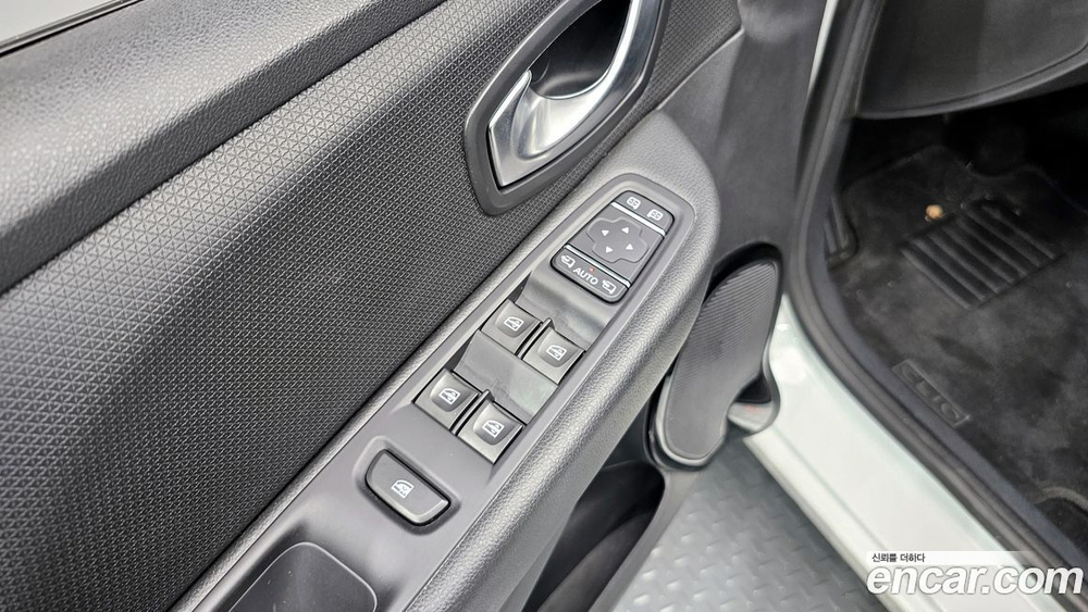 Renault Korea (Samsung) Clio 아이코닉 (09.2019)
